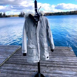 TNA GOLDEN Bancroft Warmest winter parka with removable faux fur hood trim.